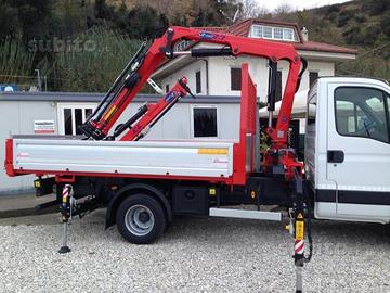 Daily 65 anno 2006 con gru Dall'Aglio 7.7 S3J2 CE