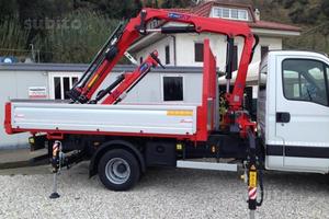 Daily 65 anno 2006 con gru Dall'Aglio 7.7 S3J2 CE