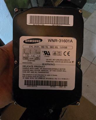 Hard Disk Vintage Samsung WNR-31601A 1.61GB IDE 
