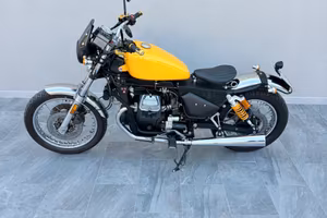 Moto guzzi nevada 750 cafe racer