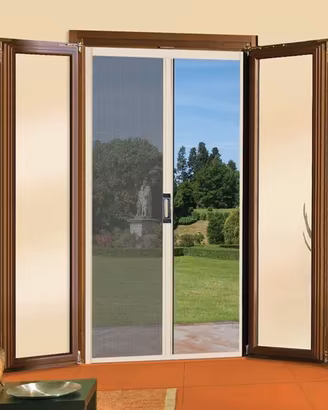 Zanzariera orizzontale per porte