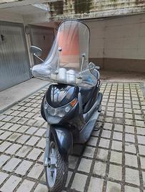 Beverly Piaggio 