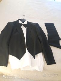 Abbigliamento cameriere 