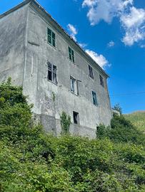 Casale con terreno