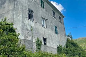 Casale con terreno
