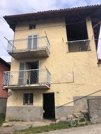 Casa bifamiliare Gandino