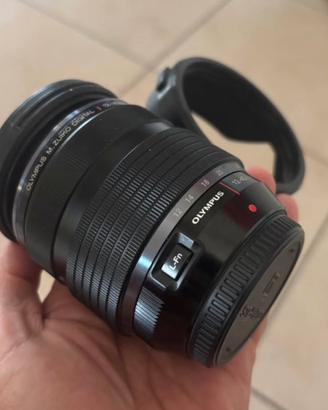 Obiettivo Olympus 12-40 2.8 pro
