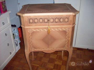 Mobile Stile Luigi XVI