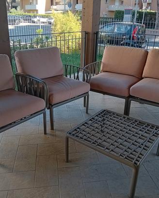 Divano e poltrone per arredamento esterno Nardi