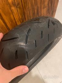 Gomme Dunlop 110/70 e 140/70 nuove – mai usate