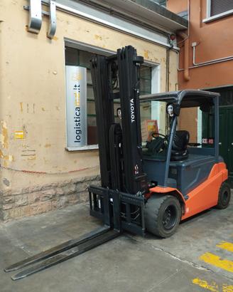 Muletto Toyota 50 q.li triplex