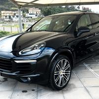 Porsche Cayenne 3.0 Diesel Platinum Edition ( km 7