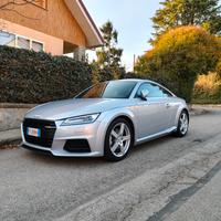 Audi TT Coupe 2.0 tdi ultra S line