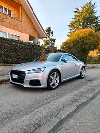 Audi TT Coupe 2.0 tdi ultra S line