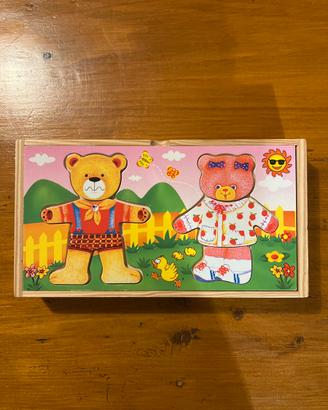 Gioco in legno stile Montessori Vesti gli orsetti