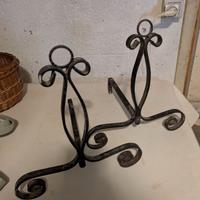 Alari per camino in ferro battuto fatti a mano