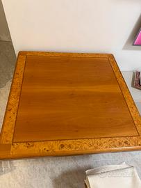 Tavolo di legno
