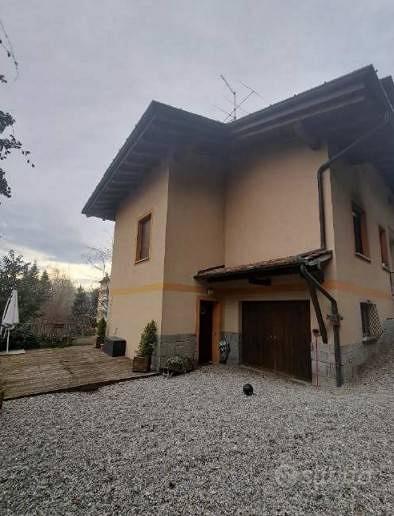 Immobile in asta di 74 m² a Gemonio - Vista 2