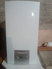 scaldabagno istantaneo a gas 