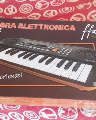 Pianola scuola Ffalstaf 