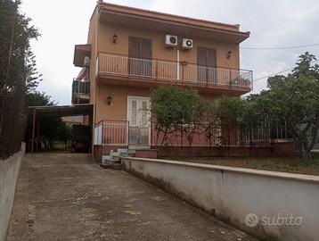 Appartanvilla Piano Rialzato con Giardino