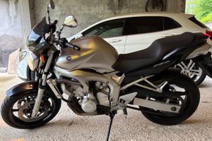 Yamaha FZ6