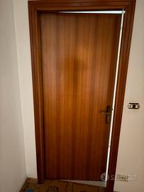 4 Porte in legno complete