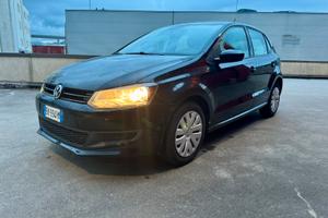 VOLKSWAGEN POLO 1.6TDI HIGHLINE 90 CV NEOPATENTATI