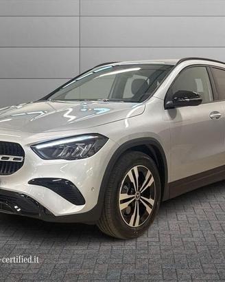 Mercedes-Benz GLA 200 d Progressive Extra auto