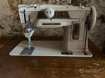 macchina da cucire