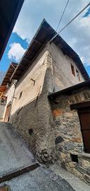Fienile da ristrutturare