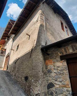 Fienile da ristrutturare
