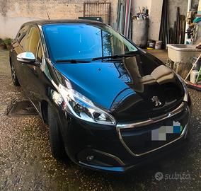 Peugeot 208 1600 HDi 75 CV.