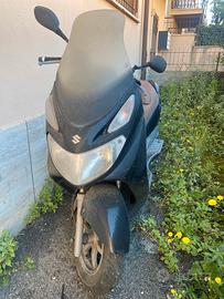 Suzuki burgman 125
