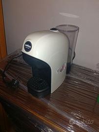 macchina caffe Lavazza Modomio capsule