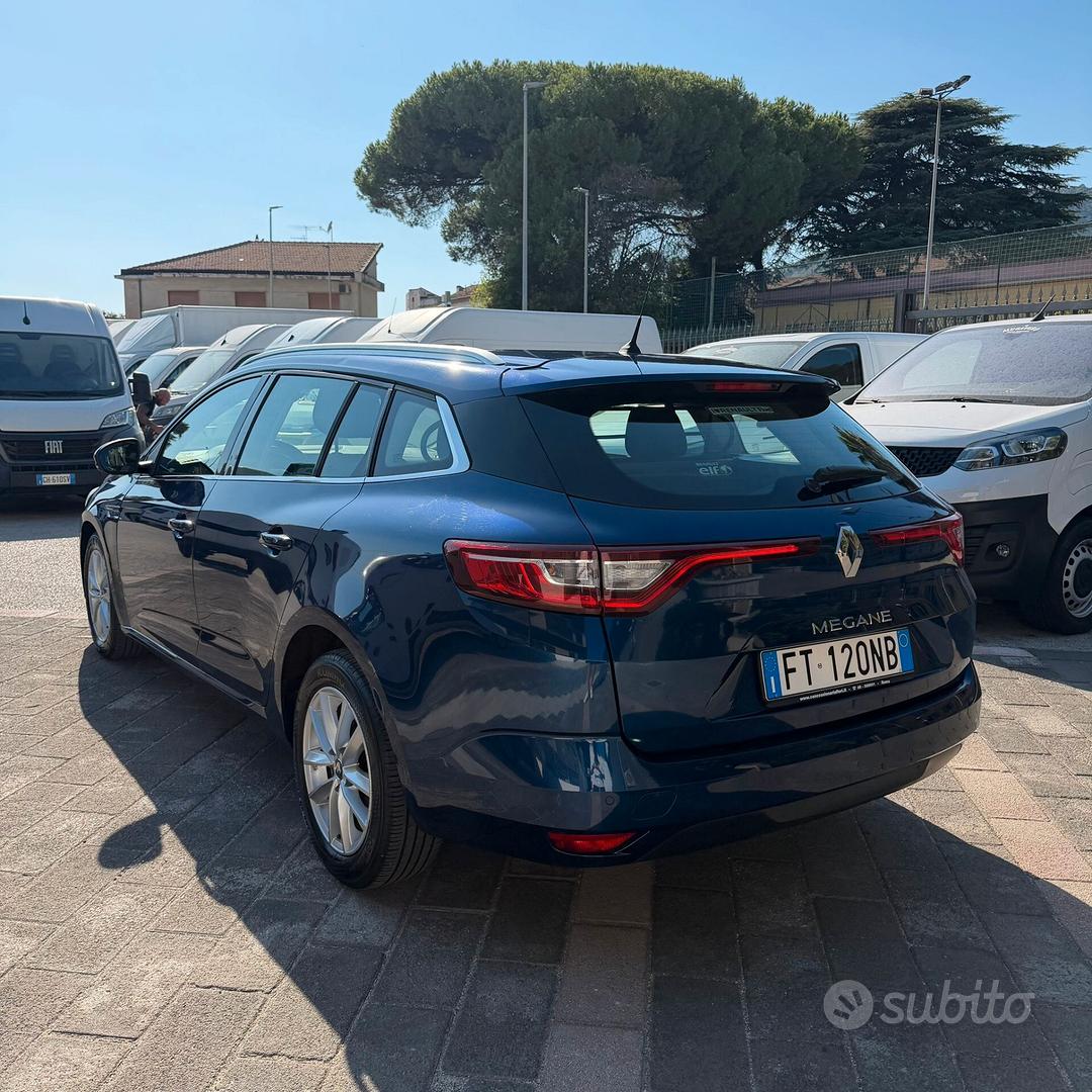 Renault Megane 2019 photo 4
