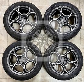 Cerchi Alfa Romeo Stelvio e pneumatici Pirelli M+S