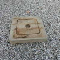 Chiusino per pozzetti in cemento con chiusura