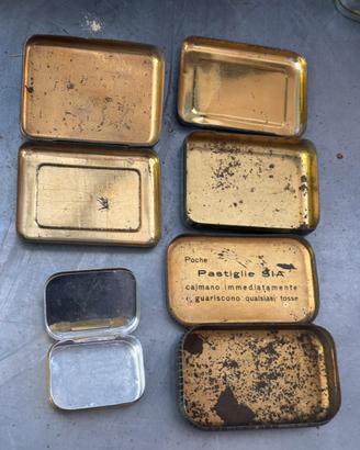 Scatola di latta pastiglie Bertelli anni 50