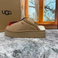 UGG Tazzle Castagna, Taglia 36