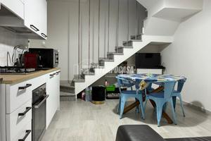 CASA INDIPENDENTE CON CORTILE - VIA MAGENTA CALASE