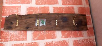 appendiabiti in legno di castagno vintage 