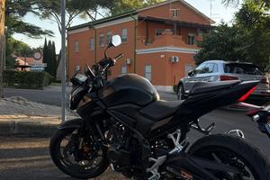 Honda Hornet CB500 2024 - 7.000 km - Pari al nuovo