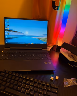 BUNDLE PC GAMING+TASTIERA