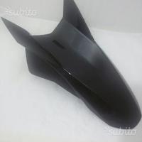 Parafango anteriore carbonio dorsoduro 900