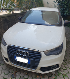 Audi A1 1.6 TDI 90 cv - neopatentati