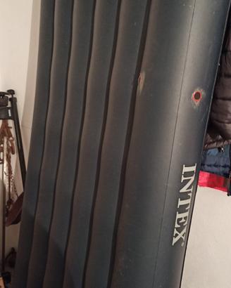 materasso gonfiabile intex da campeggio 