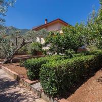 Deliziosa villa in residence con piscina privata