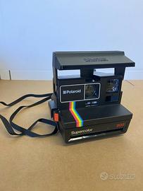 Macchina Vintage Polaroid Supercolor 600