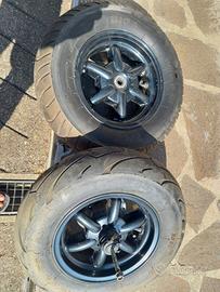 Cerchi e gomme Booster